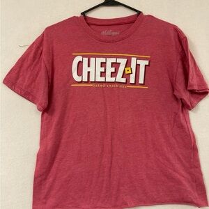 Kellogg's Cheez-It Cracker 'Baked Snack Mix' T-Shirt | Red | Size: S